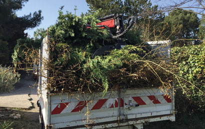 Entretien d'espaces verts et débroussaillage à Pernes-les-Fontaines